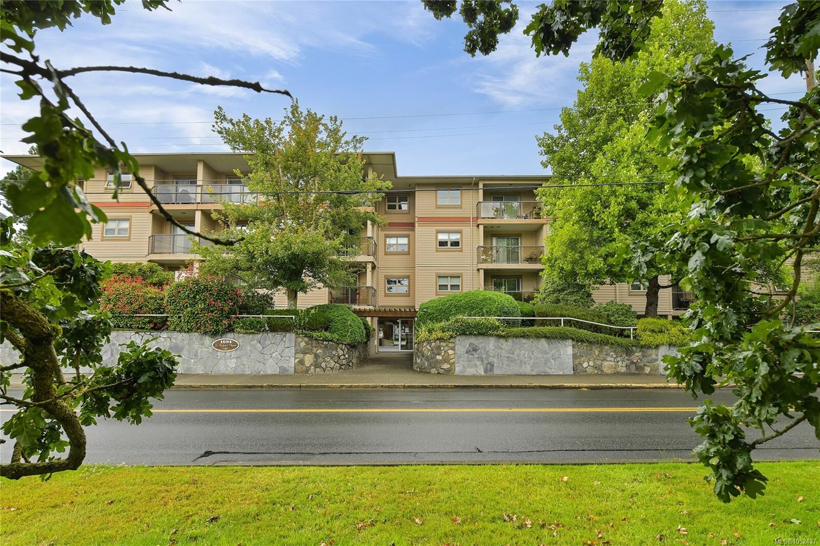Property Photo:  1694 Cedar Hill Cross Rd #301  BC V8P 2P7 