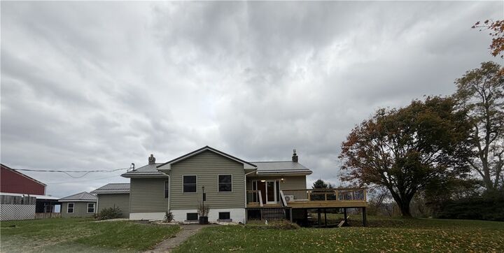 Property Photo:  404 Lous Road  PA 15931 