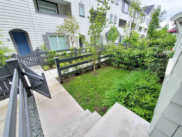 Property Photo:  15850 85 Avenue 11  BC V4N 6W2 