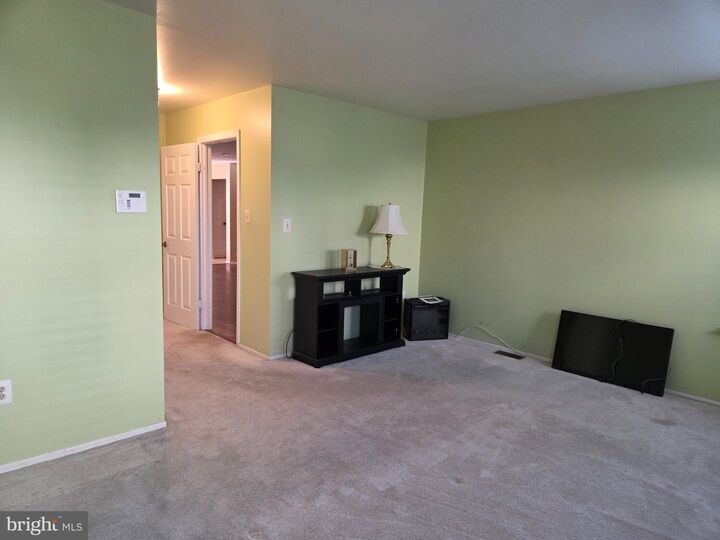 Property Photo:  7 Daniel Webster Avenue B  NJ 08831 