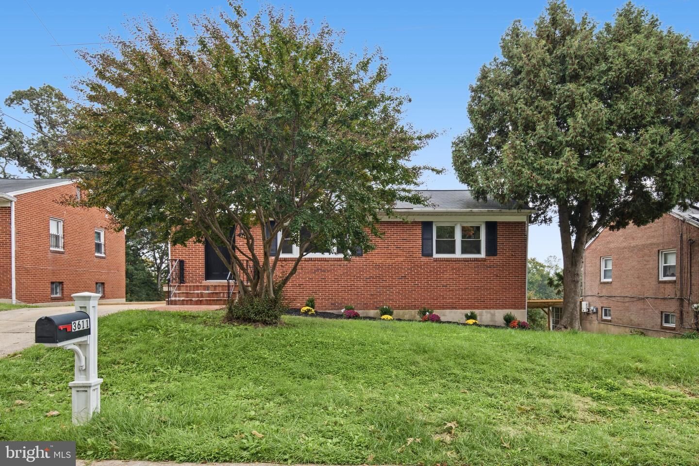 Property Photo:  3611 Brightseat Road  MD 20785 