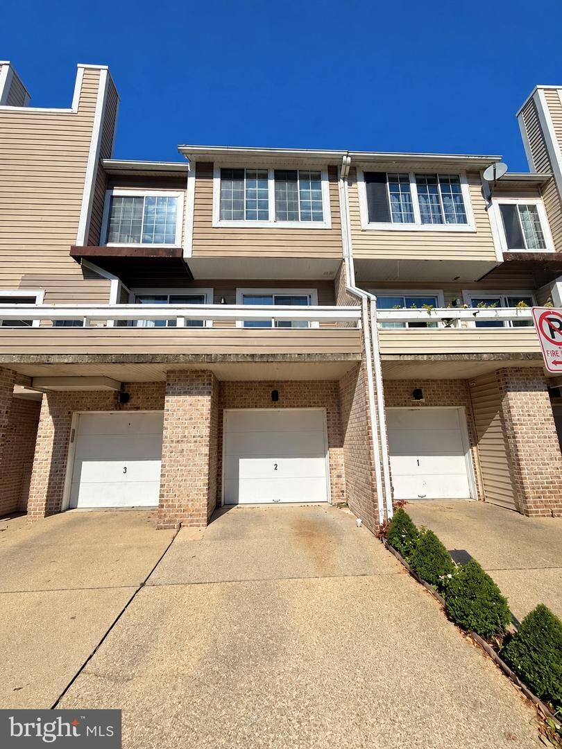 Property Photo:  9867 Dockside Terrace  MD 20886 