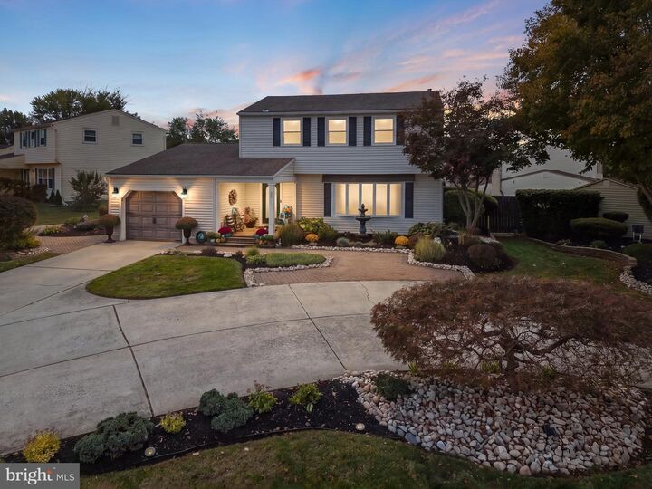 Property Photo:  32 Lincoln Drive  NJ 08021 