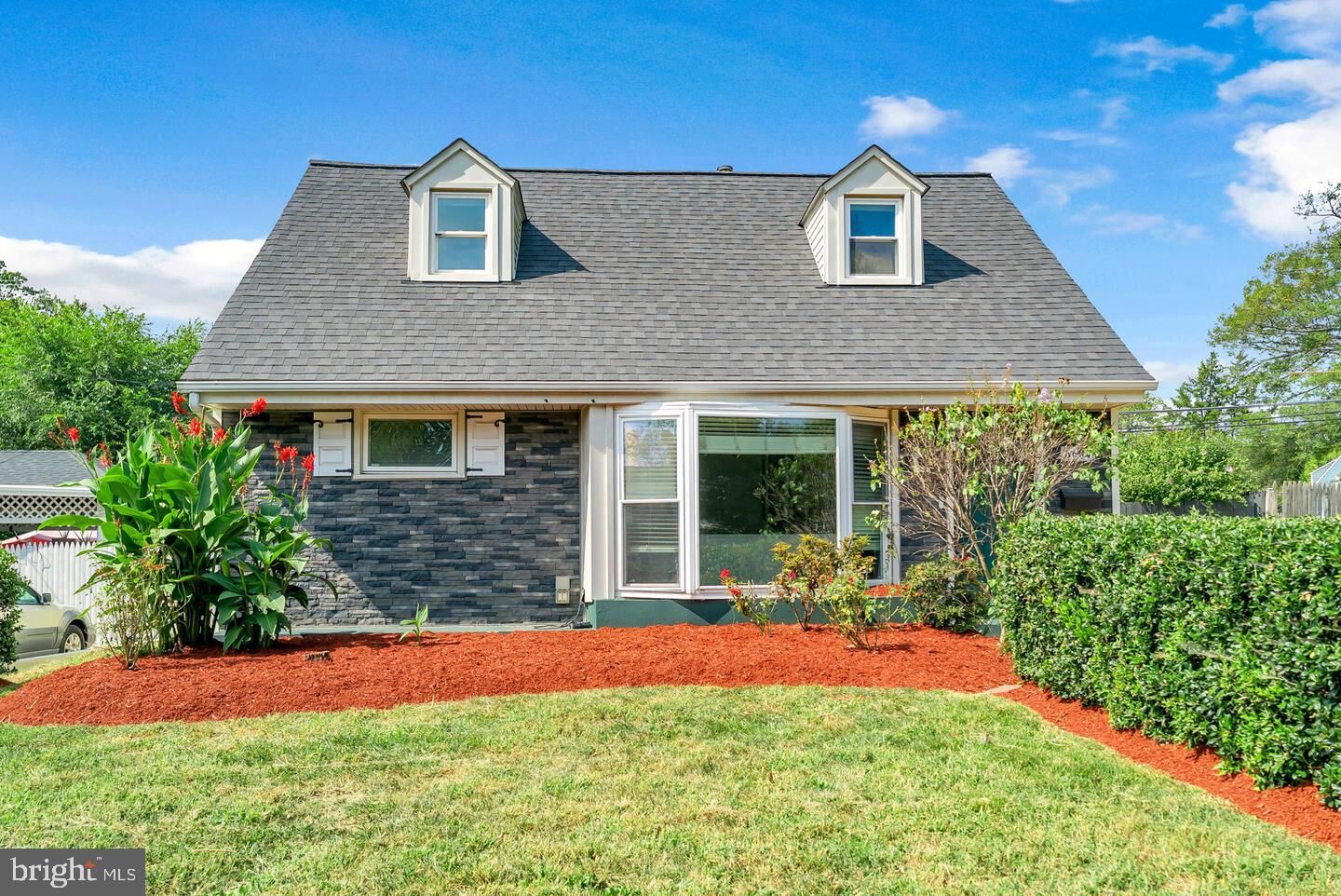Property Photo: 6604 Cavalier Drive VA 22307