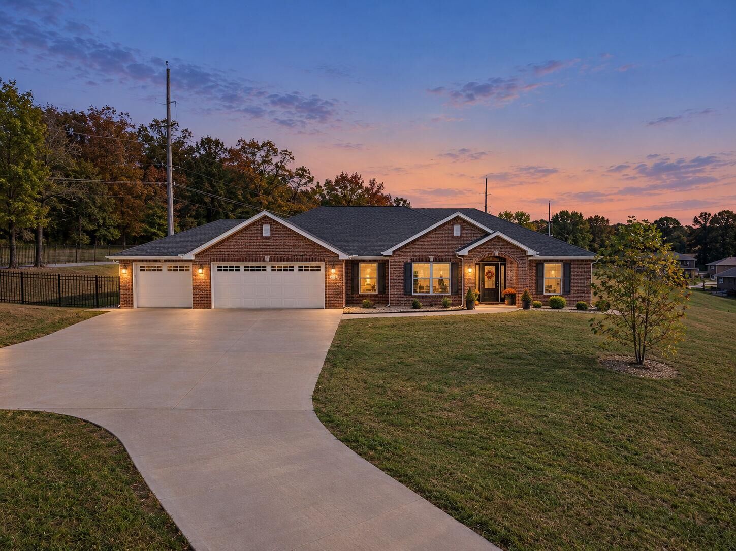 Property Photo:  4630 Tanman Ct  MO 65109 