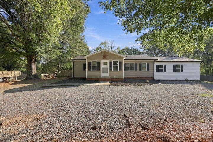 Property Photo:  16186 McLester Road  NC 28129 