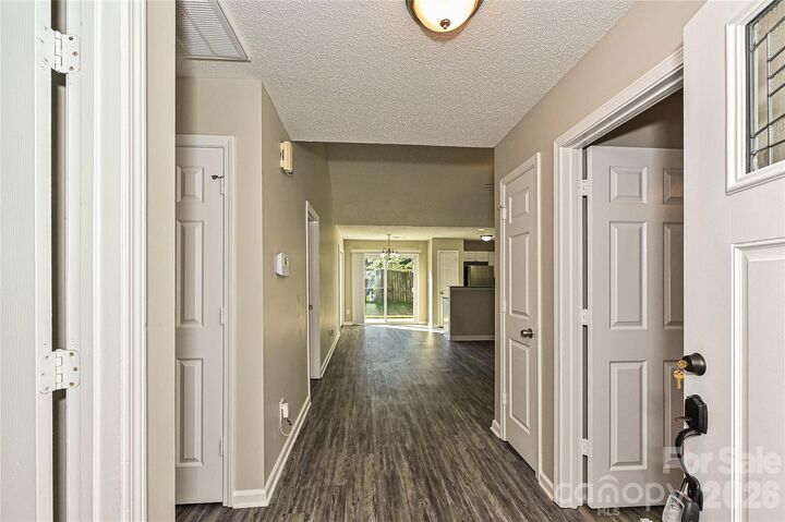 Property Photo:  1610 Forest Stream Court  NC 28213 