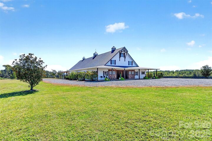 Property Photo:  2380 New House Road  NC 28040 