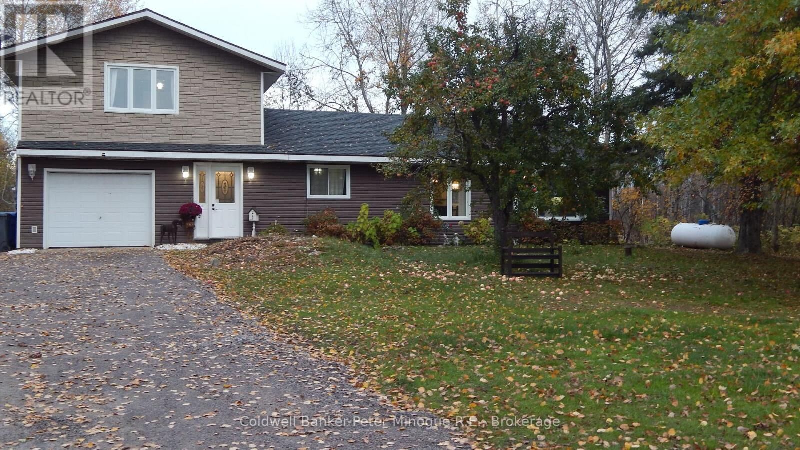 Property Photo:  47 Highway 94 South  ON P0H 1K0 