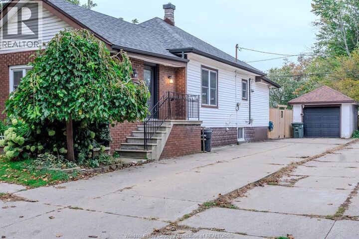 Property Photo:  19 Ontario Street  ON N8Y 2T3 