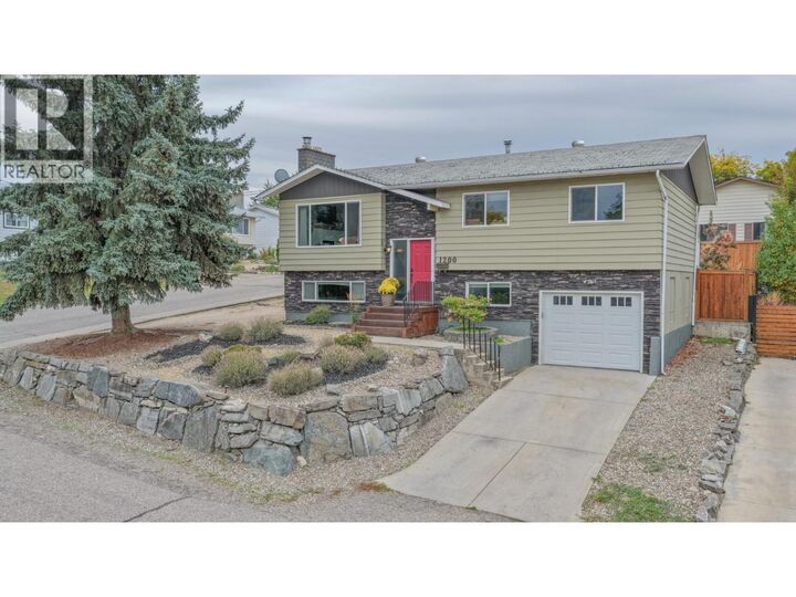 Property Photo:  1200 28th Avenue  BC V1T 1T6 