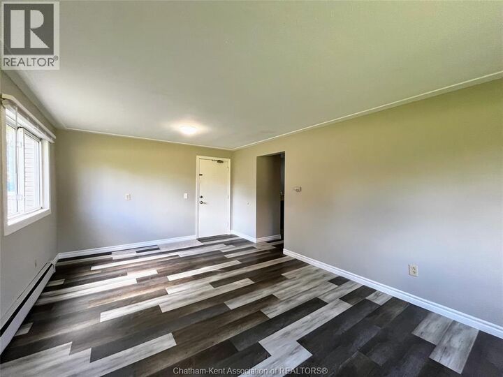 Property Photo:  55 St Anthony Street 4  ON N7M 3Y1 