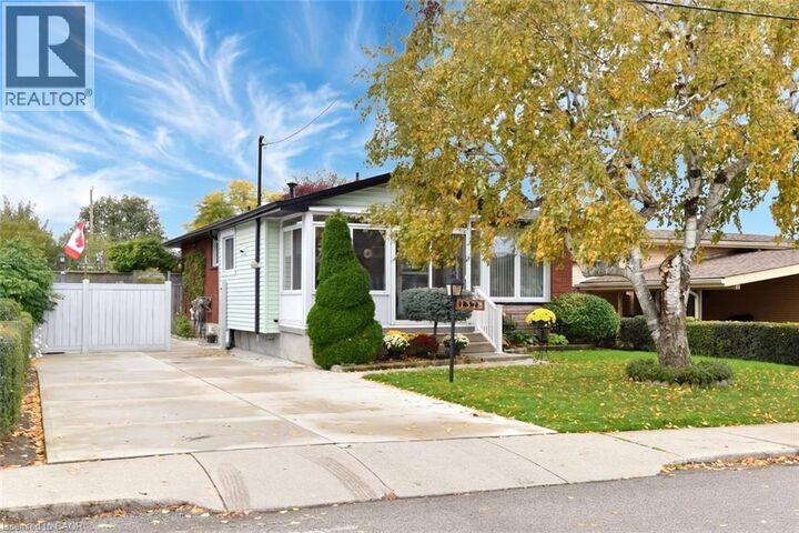 Photo de la propriété:  137 Fielding Crescent  ON L8V 2P7 