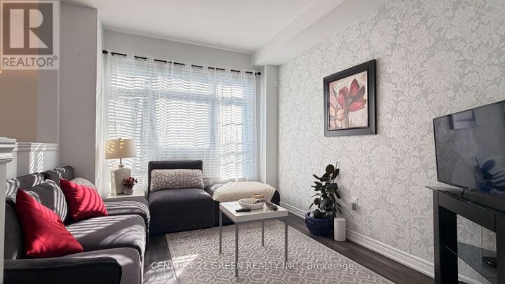 Property Photo: 575 Woodward Avenue 11 ON L8H 0B3