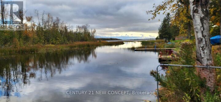 Property Photo: 183 McGuire Beach Road ON K0M 2B0