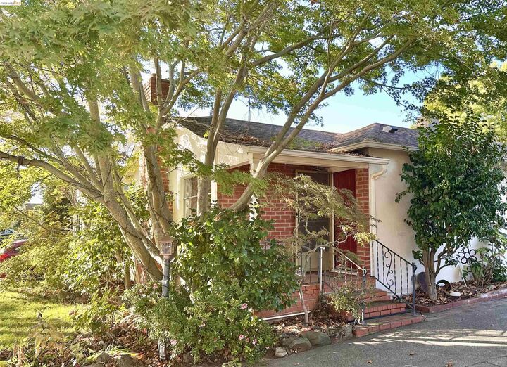 Property Photo: 1912 Illinois St CA 94590