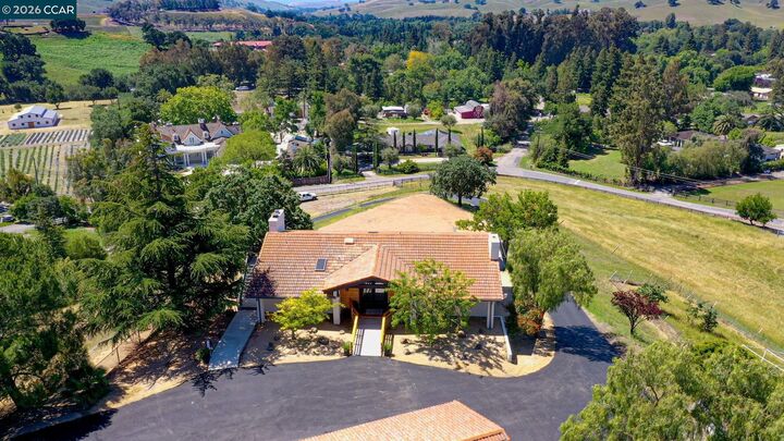 Property Photo: 5505 Old School Rd CA 94588