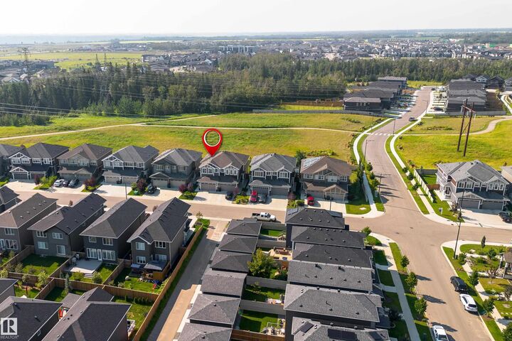 Property Photo:  1613 Enright Way NW  AB T6M 0Z3 
