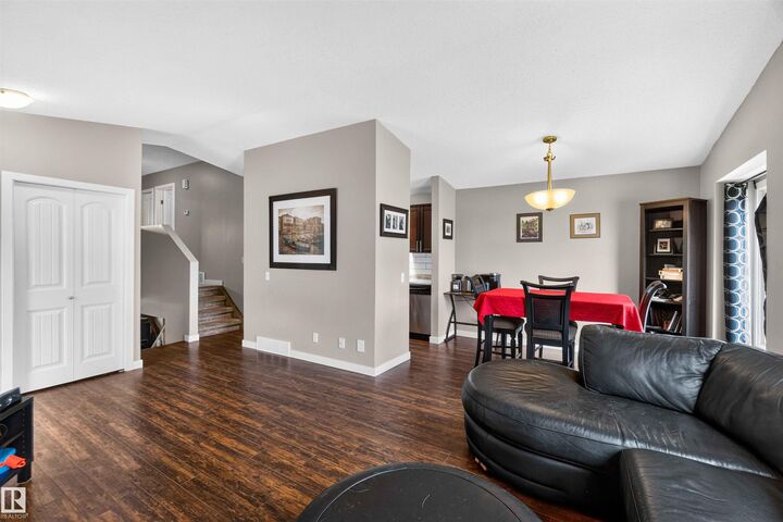 Property Photo:  17132 96 Street NW  AB T5Z 1Z6 