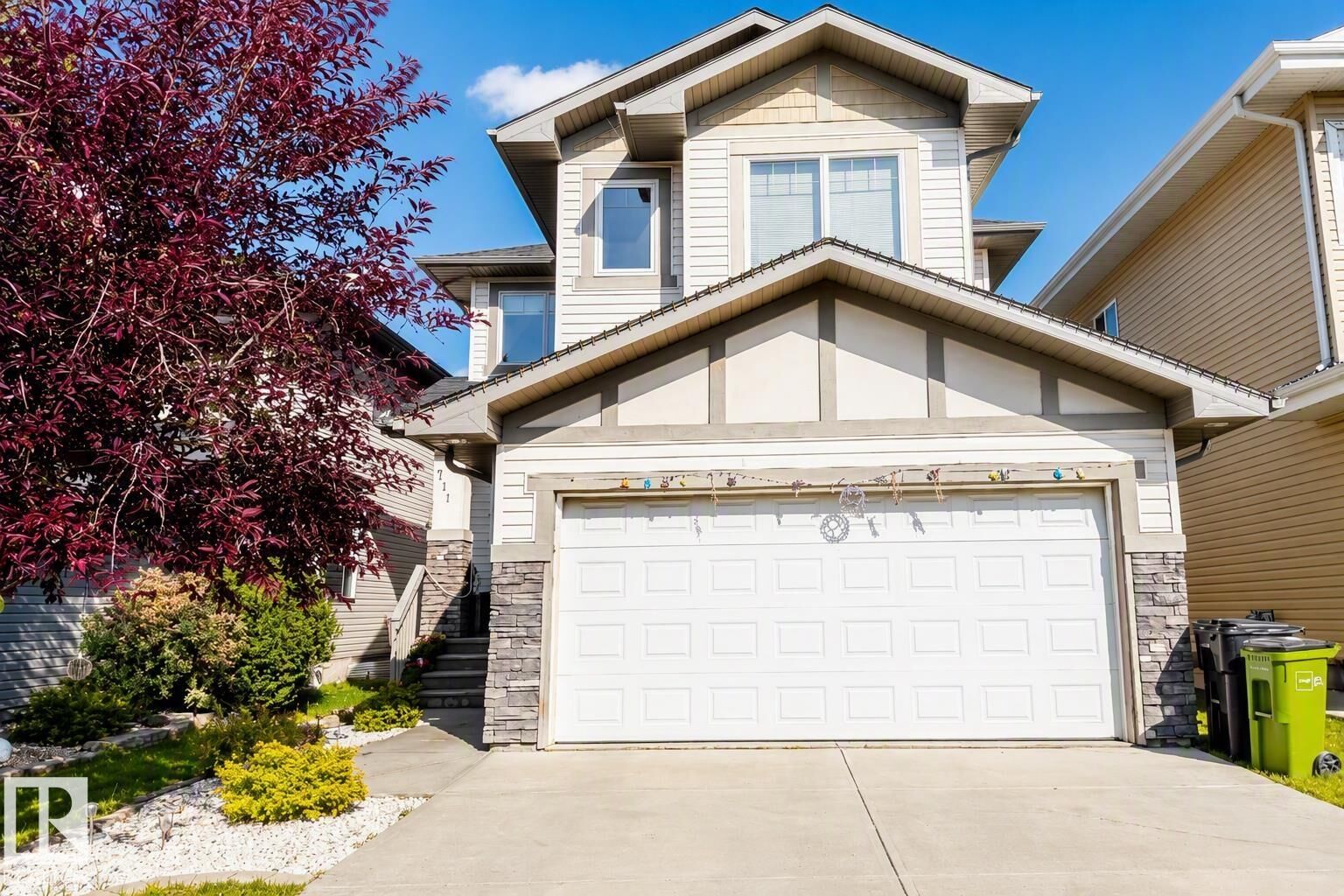Property Photo:  711 57 Street SW  AB T6X 0G6 