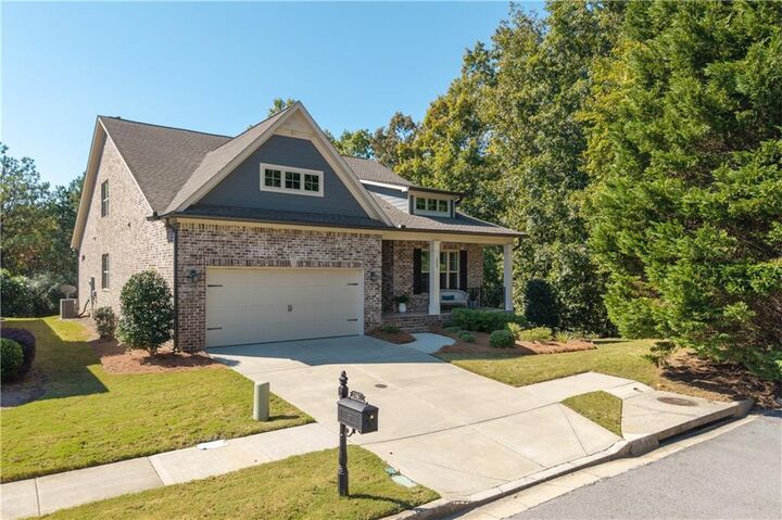 Property Photo: 2647 Bearcreek Place GA 30519