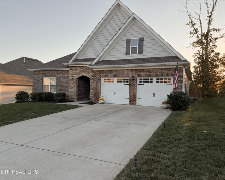 Property Photo:  308 Aspen Drive  TN 37771 