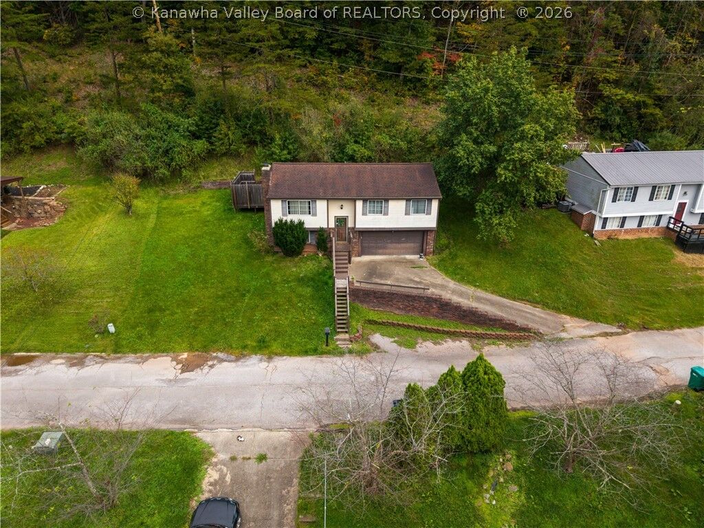 Property Photo:  5007 Howards Fork Drive  WV 25313 