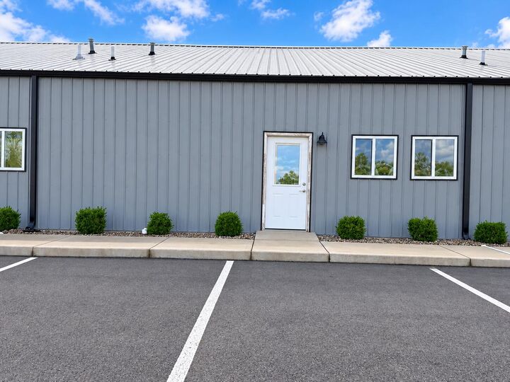 Property Photo:  1040 Golden Leaf Boulevard 4  KY 40475 