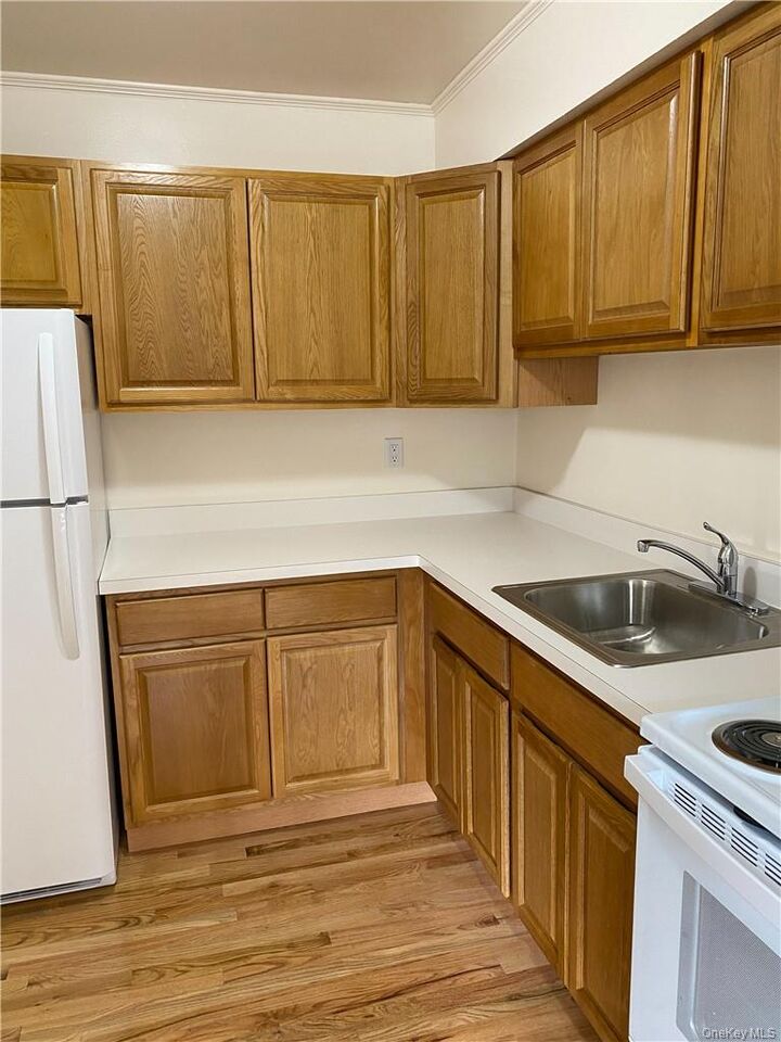Property Photo:  106 Park Lane  NY 10990 