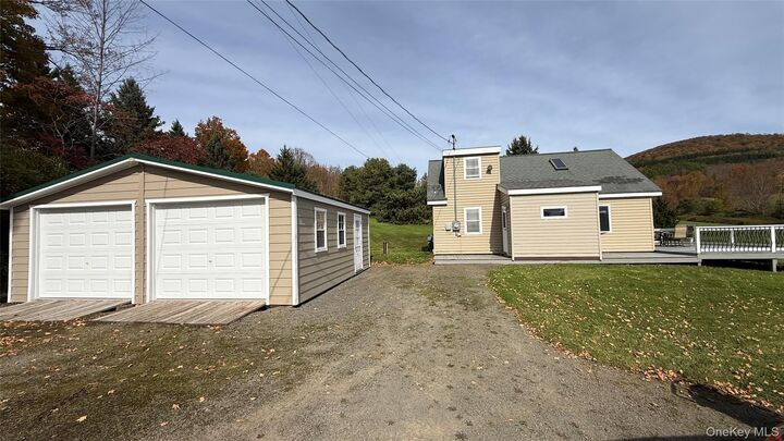 Property Photo:  1360 Foote Hollow Road  NY 12167 
