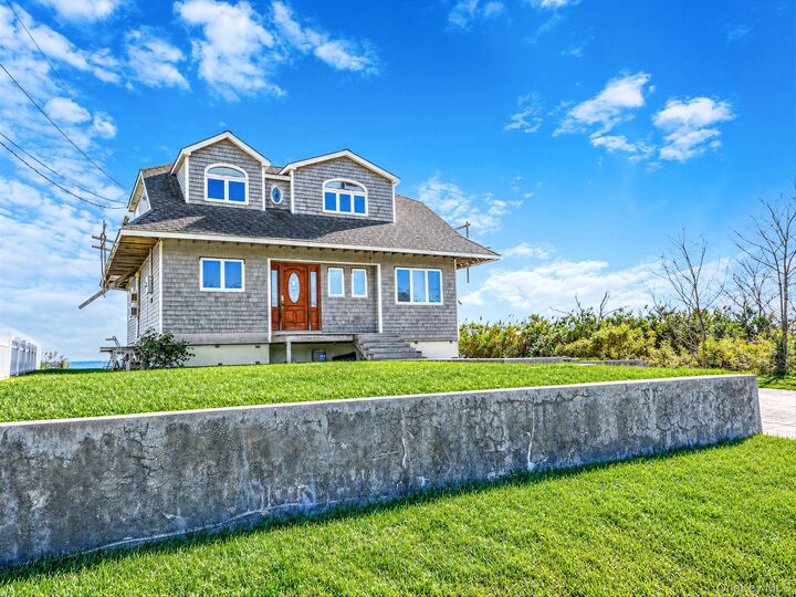 Property Photo:  21 Oceanview Drive  NY 11951 