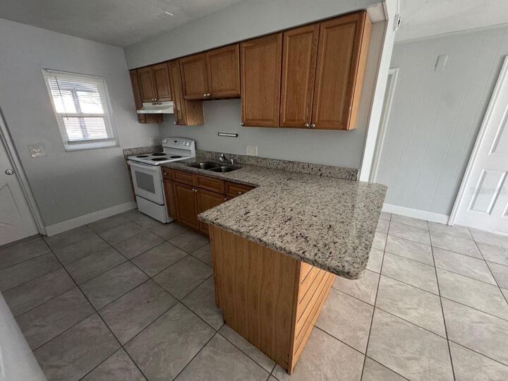 Property Photo:  1392 King Street 1394  FL 33830 