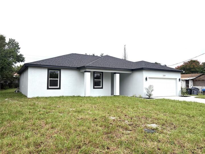 Property Photo: 520 Poinsettia Road FL 33823