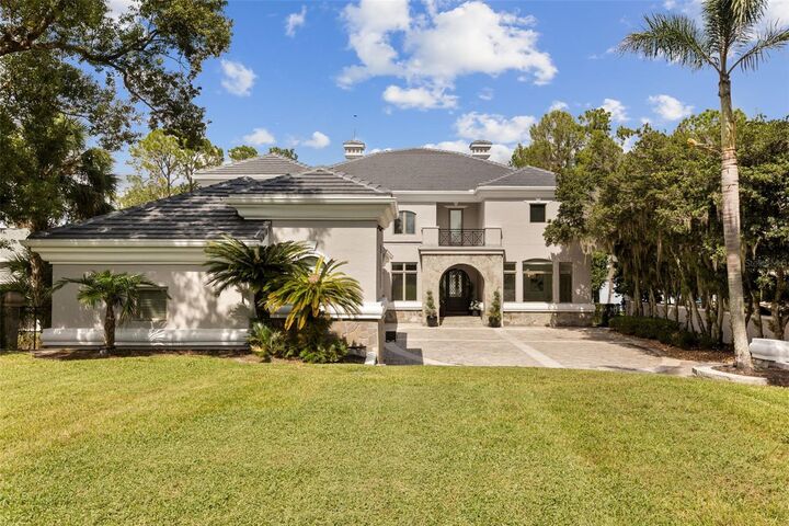 Property Photo: 6091 Linneal Beach Drive FL 32703