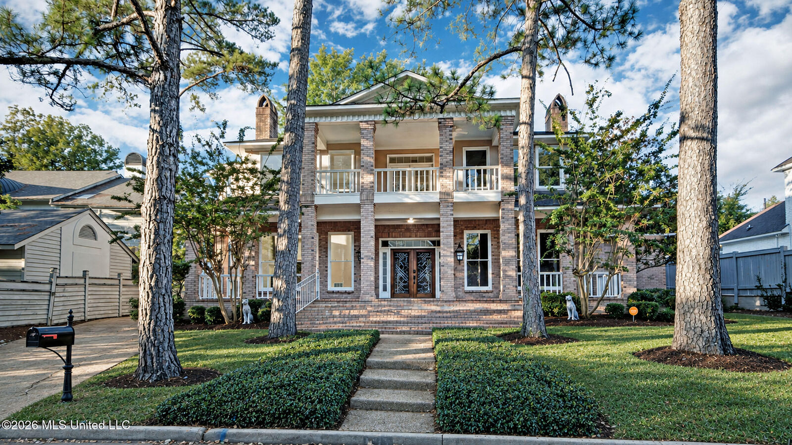 Property Photo:  1415 Highland Park Drive  MS 39211 