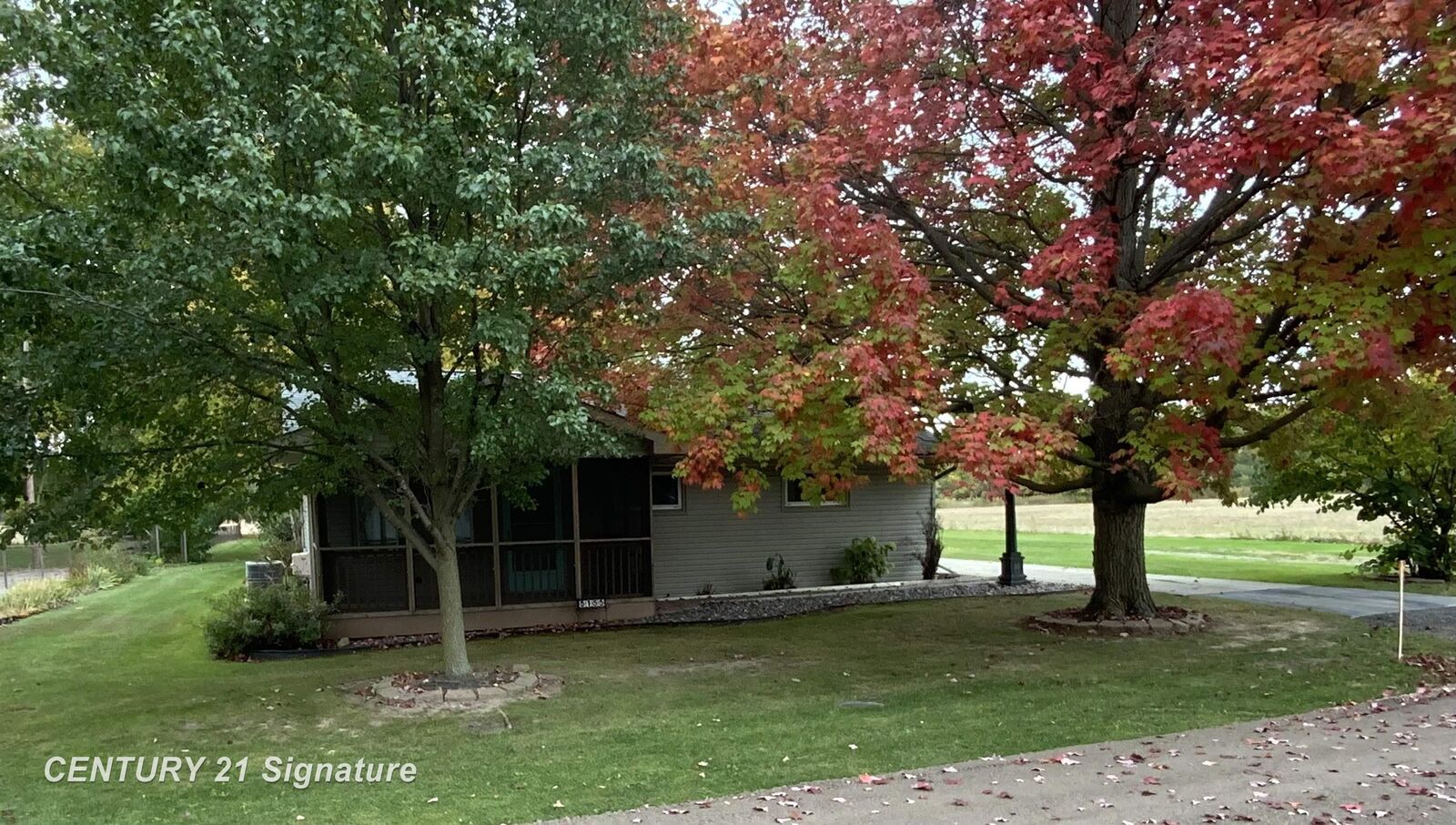 Property Photo: 5155 Youngstown Place MI 48601