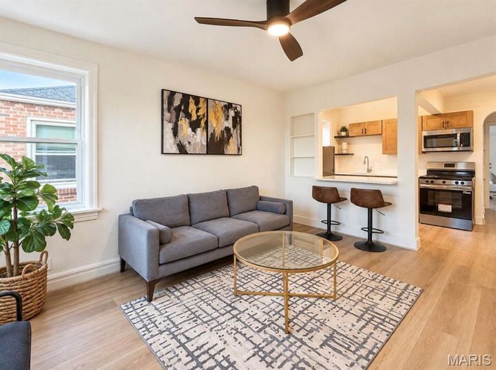 Property Photo:  4158 Fairview Avenue  MO 63116 