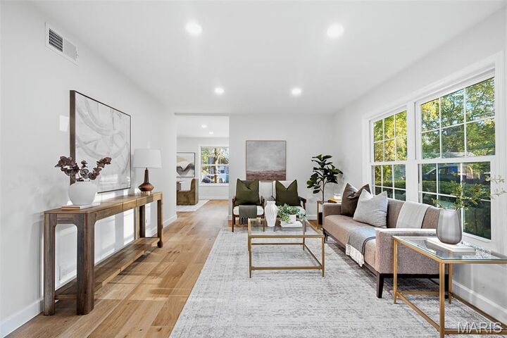 Property Photo: 928 S Gore Avenue MO 63119