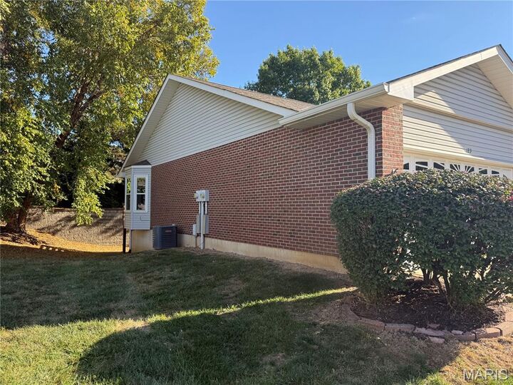 Property Photo:  189 Southern Oaks Drive  MO 63303 