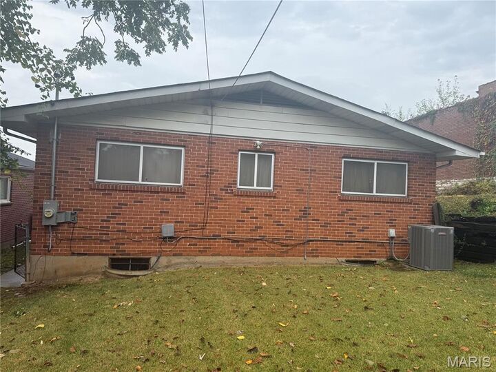 Property Photo:  4468 Anderson Avenue  MO 63115 