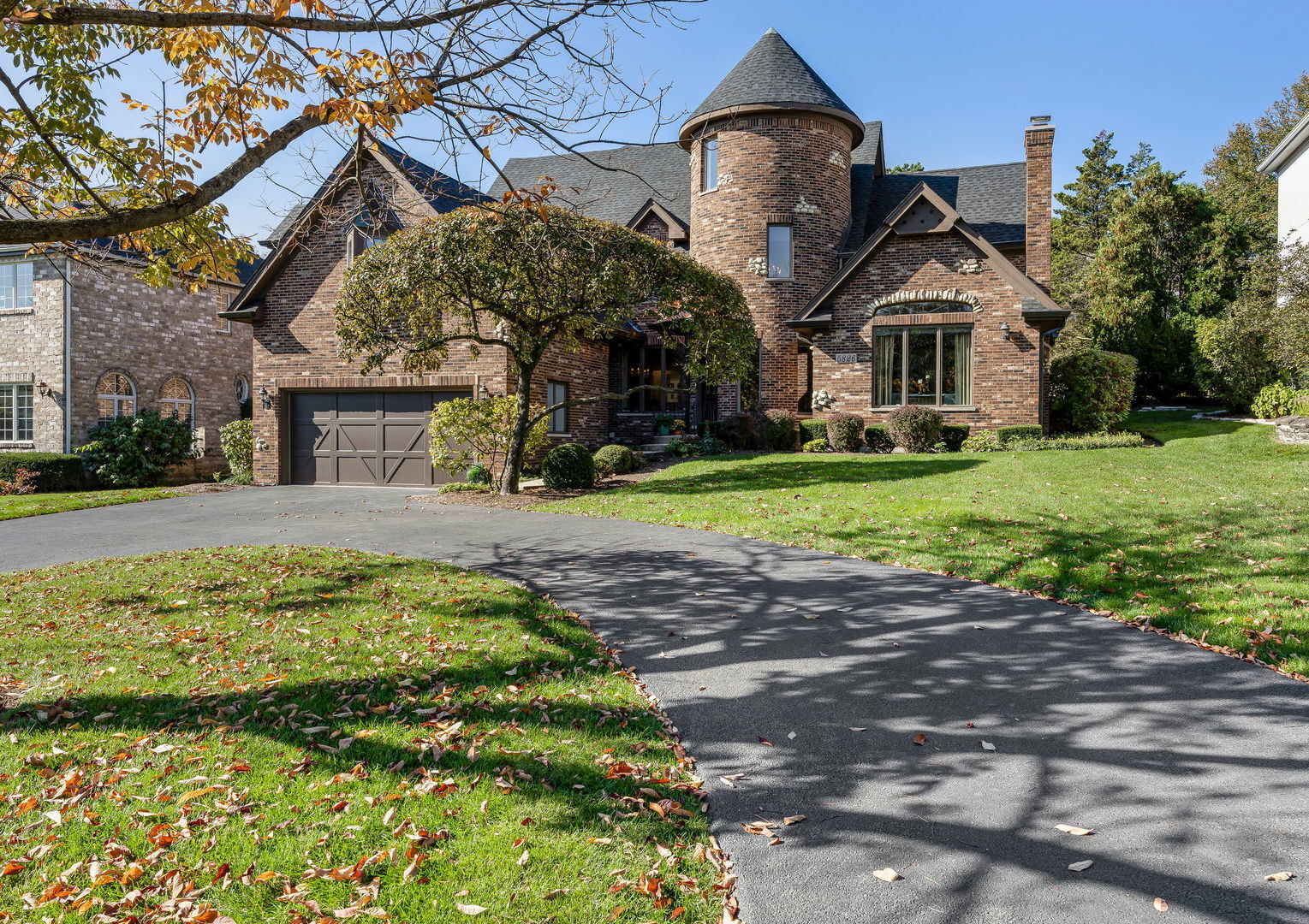 Property Photo:  5826 Giddings Avenue  IL 60521 