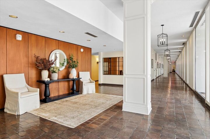 Property Photo: 1630 Sheridan Road 10-J IL 60091