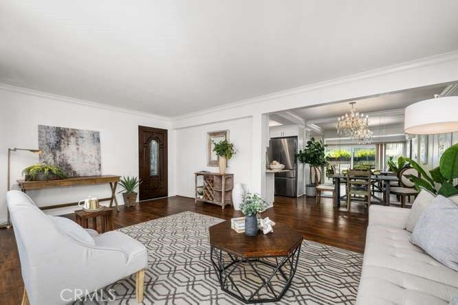 Property Photo:  13330 Del Monte Drive 10-H  CA 90740 