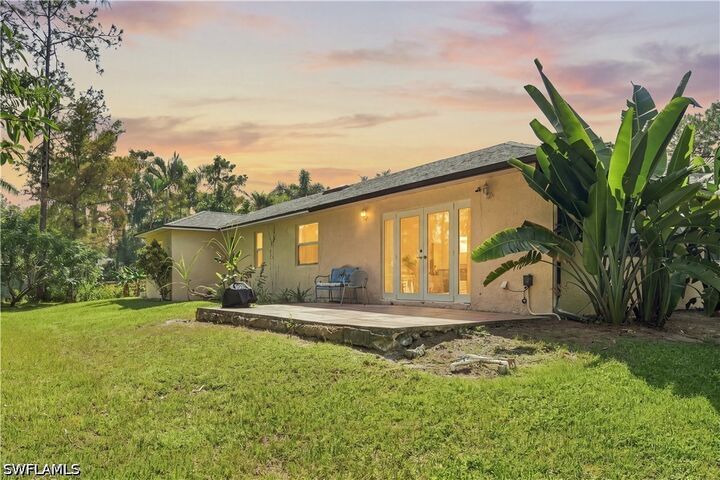 Property Photo:  590 6th Street NE  FL 34120 