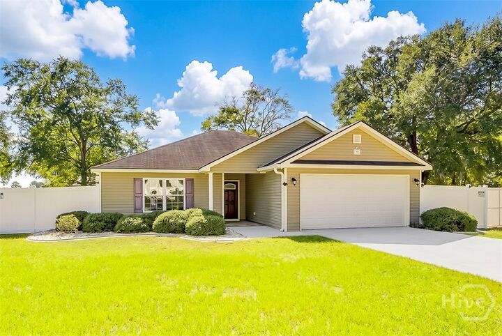 Property Photo:  117 S 3rd (Third) Street  GA 31312 