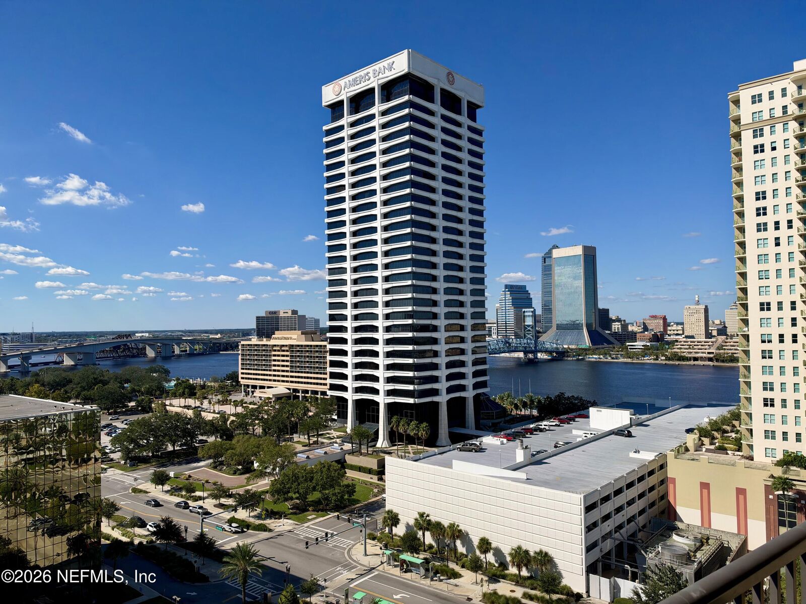 Property Photo: 1478 Riverplace Boulevard 1503 FL 32207