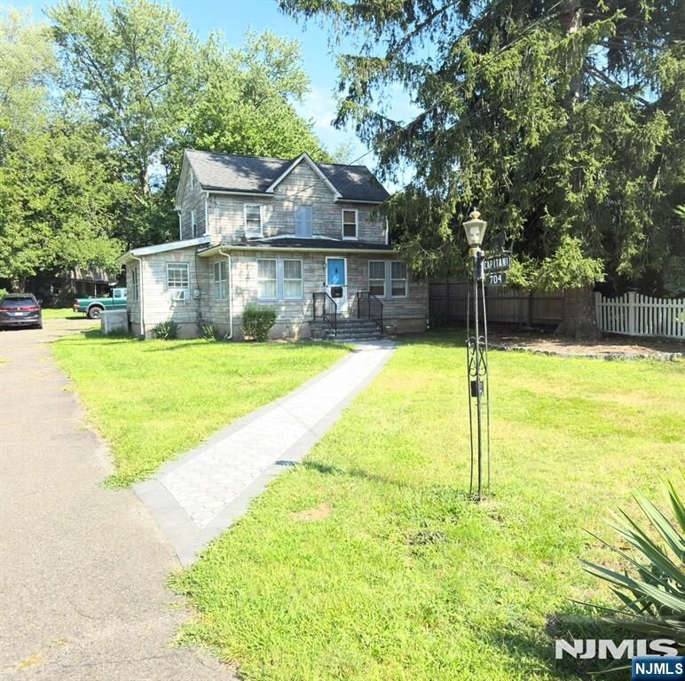 Property Photo:  704 Franklin Turnpike  NJ 07401 