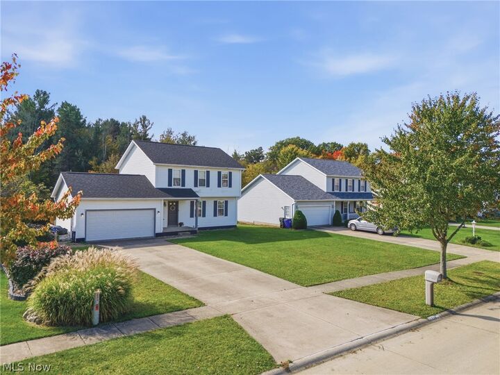 Property Photo: 1330 Shawnee Trail OH 44241