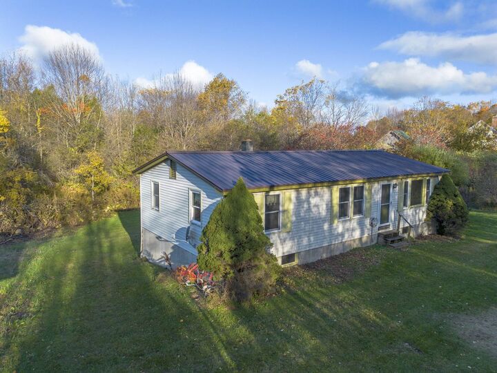 Property Photo:  2413 Hollister Hill Road  VT 05658-7063 