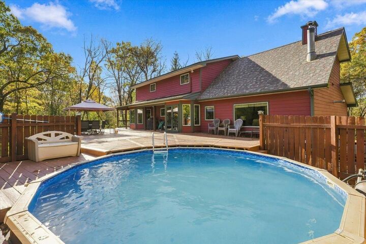 Property Photo: 317 Sherwood Forest WI 54022